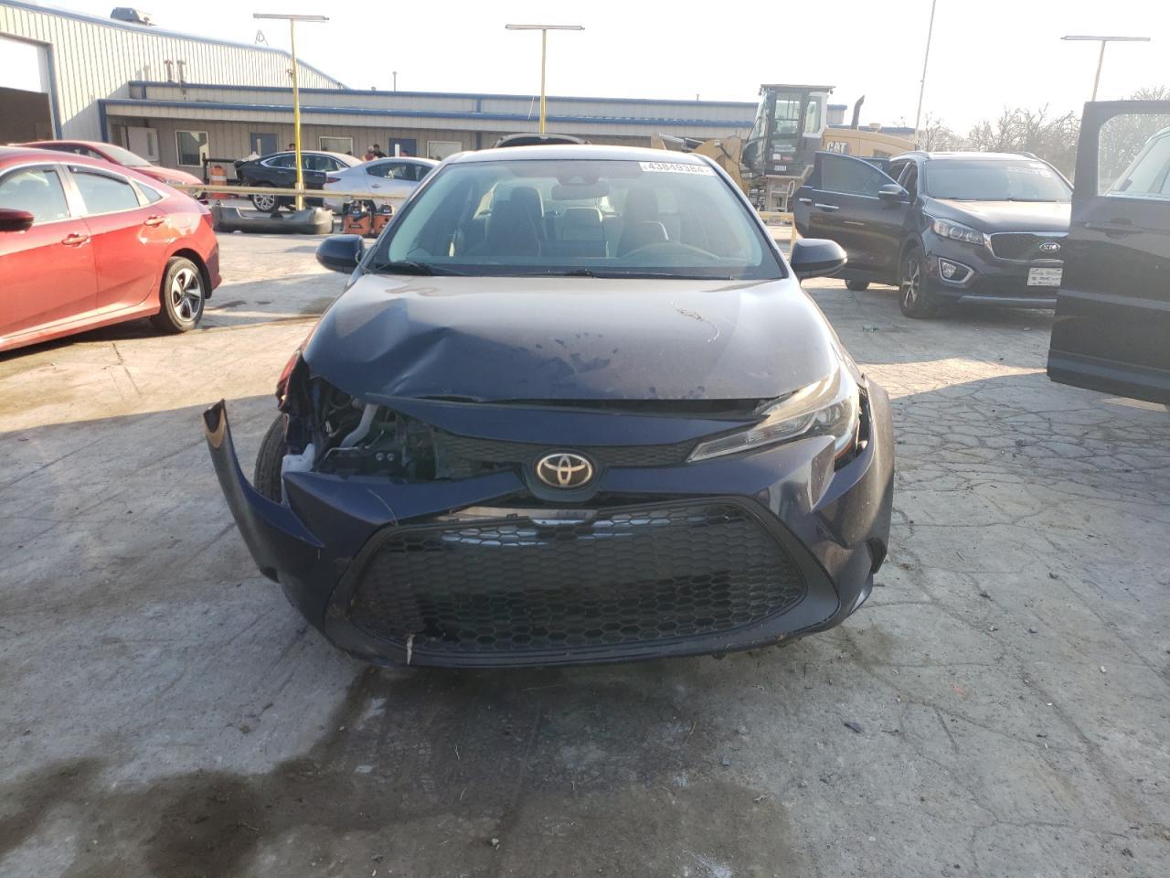 2020 TOYOTA COROLLA LE - Image 5