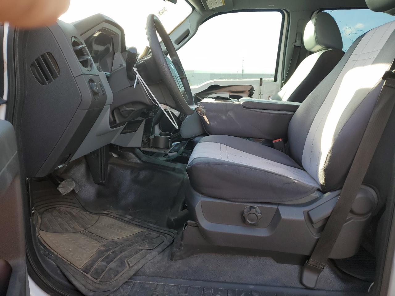 2015 FORD F250 SUPER - Фото 7