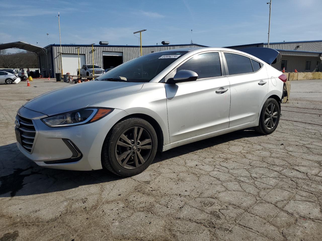 2018 HYUNDAI ELANTRA SE