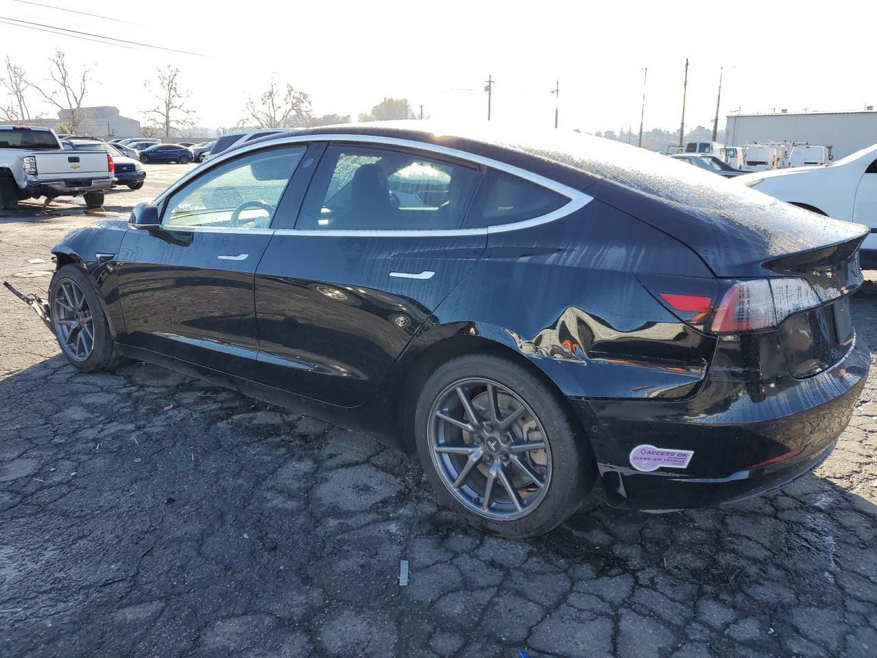 2019 TESLA MODEL 3 - Image 2