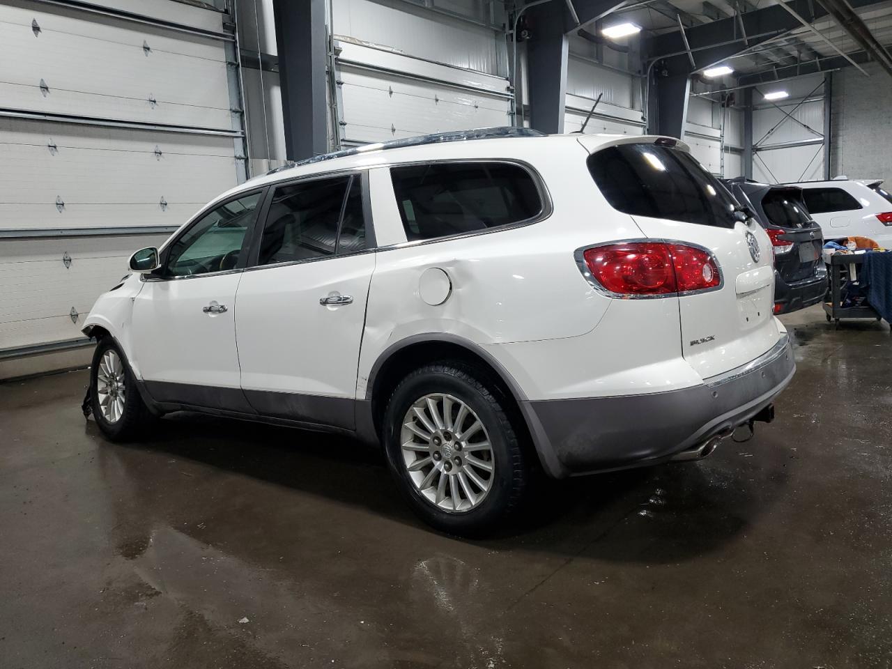 2011 BUICK ENCLAVE CX - Image 2