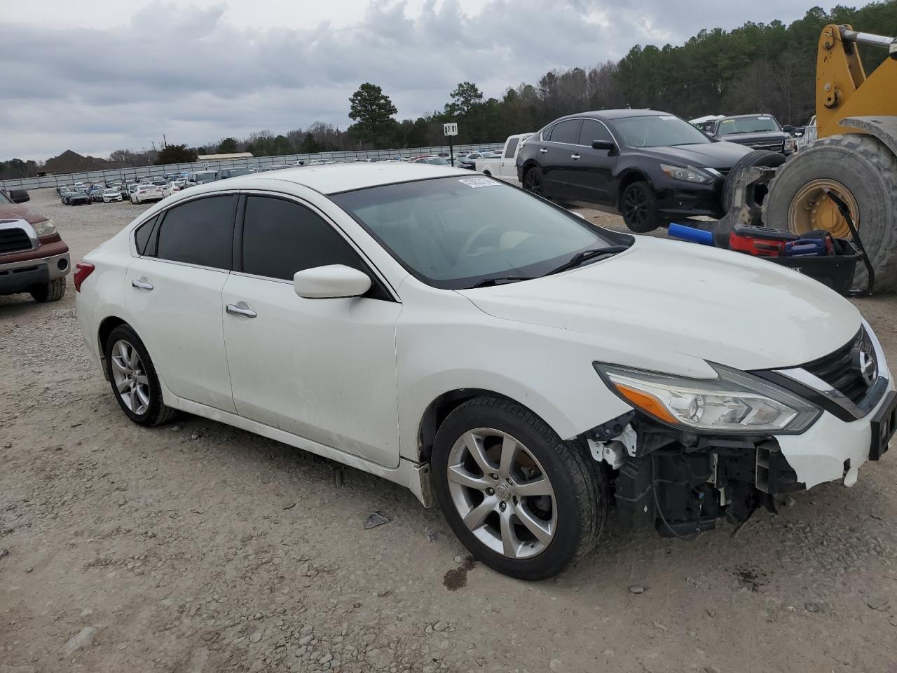 2017 NISSAN ALTIMA 2.5 - Фото 4
