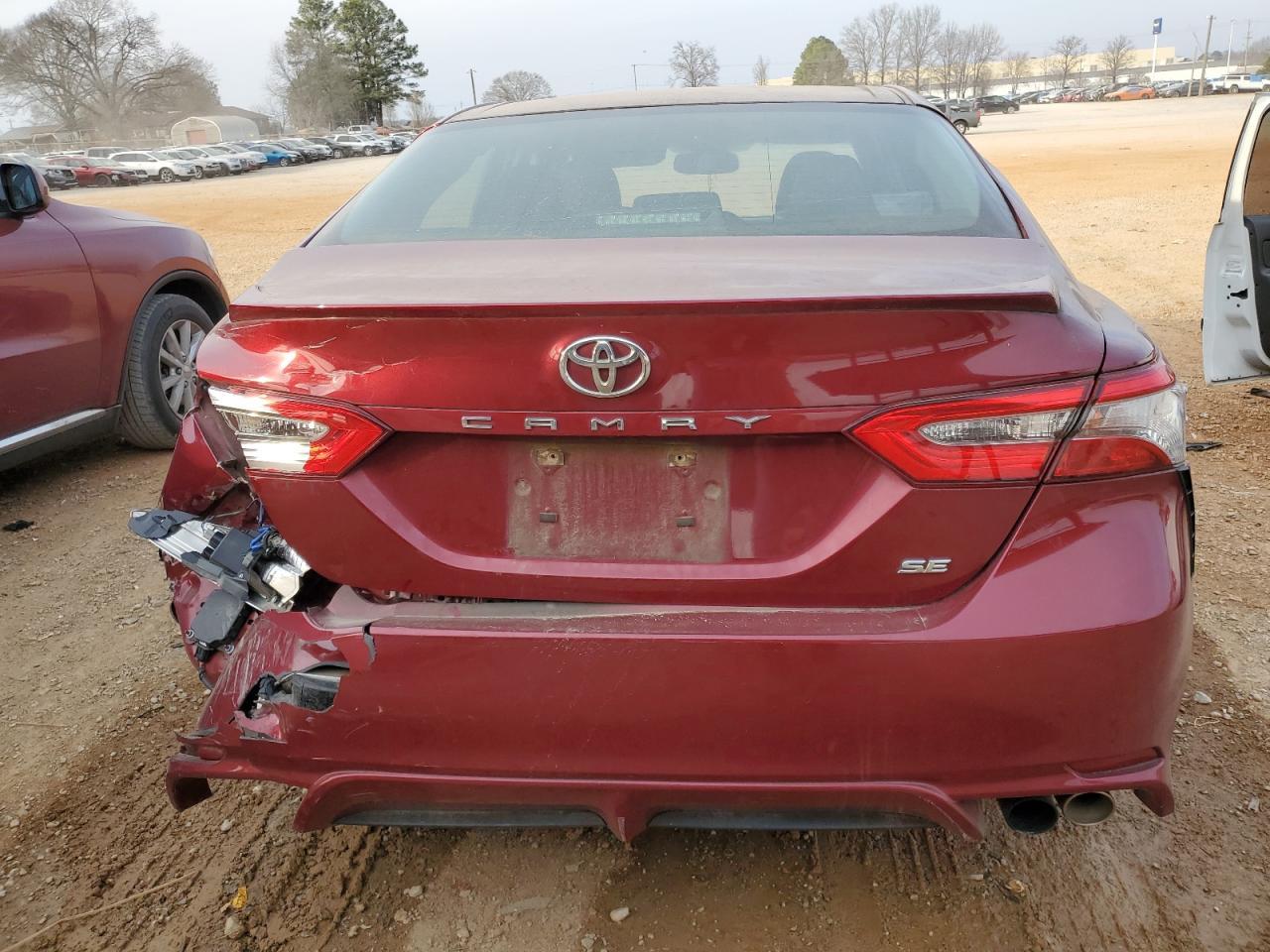 2018 TOYOTA CAMRY L - Image 6