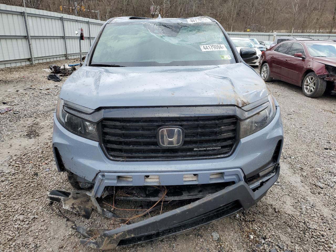 2022 HONDA RIDGELINE - Фото 5