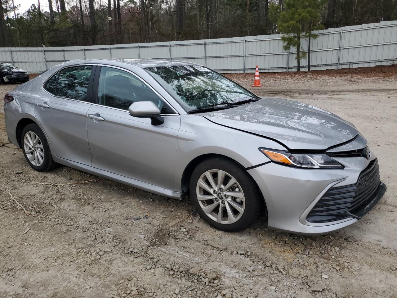 2023 TOYOTA CAMRY LE - Image 4