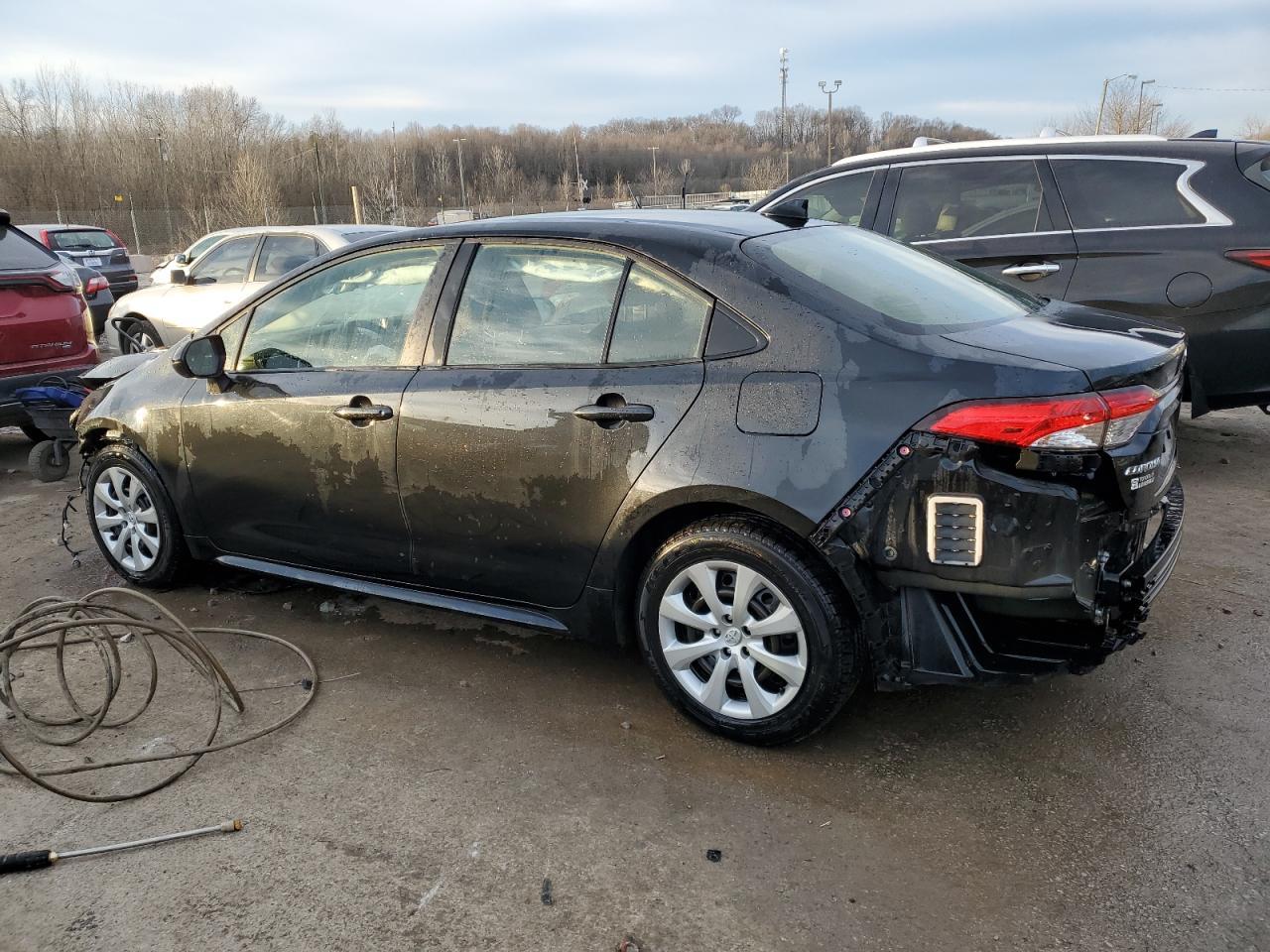 2020 TOYOTA COROLLA LE - Image 2