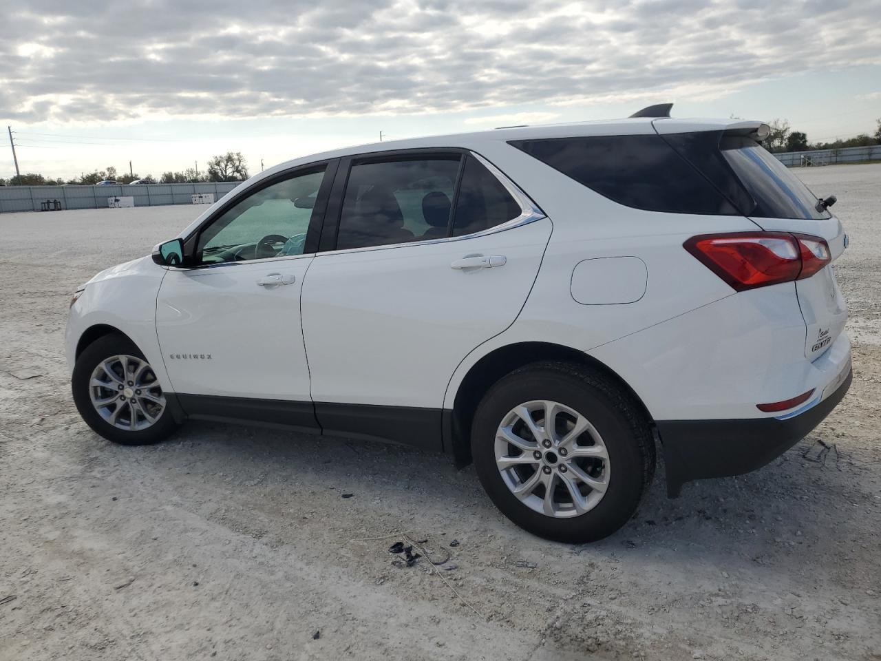 2019 CHEVROLET EQUINOX LT - Фото 2