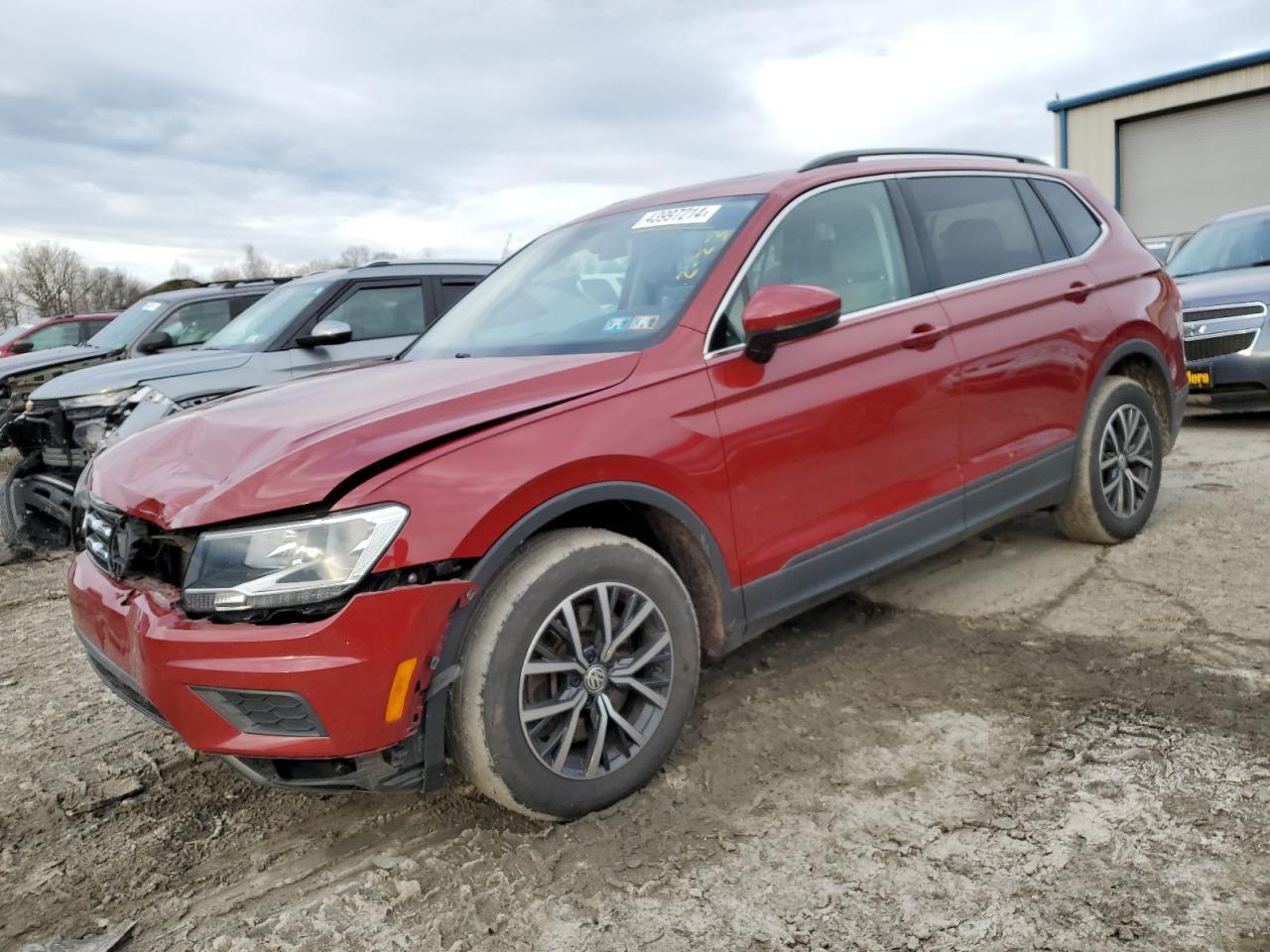 2019 VOLKSWAGEN TIGUAN SE car image