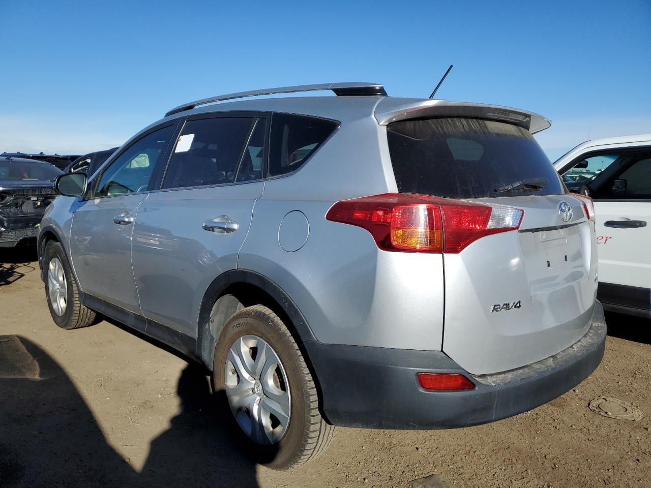 2014 TOYOTA RAV4 LE - Фото 2