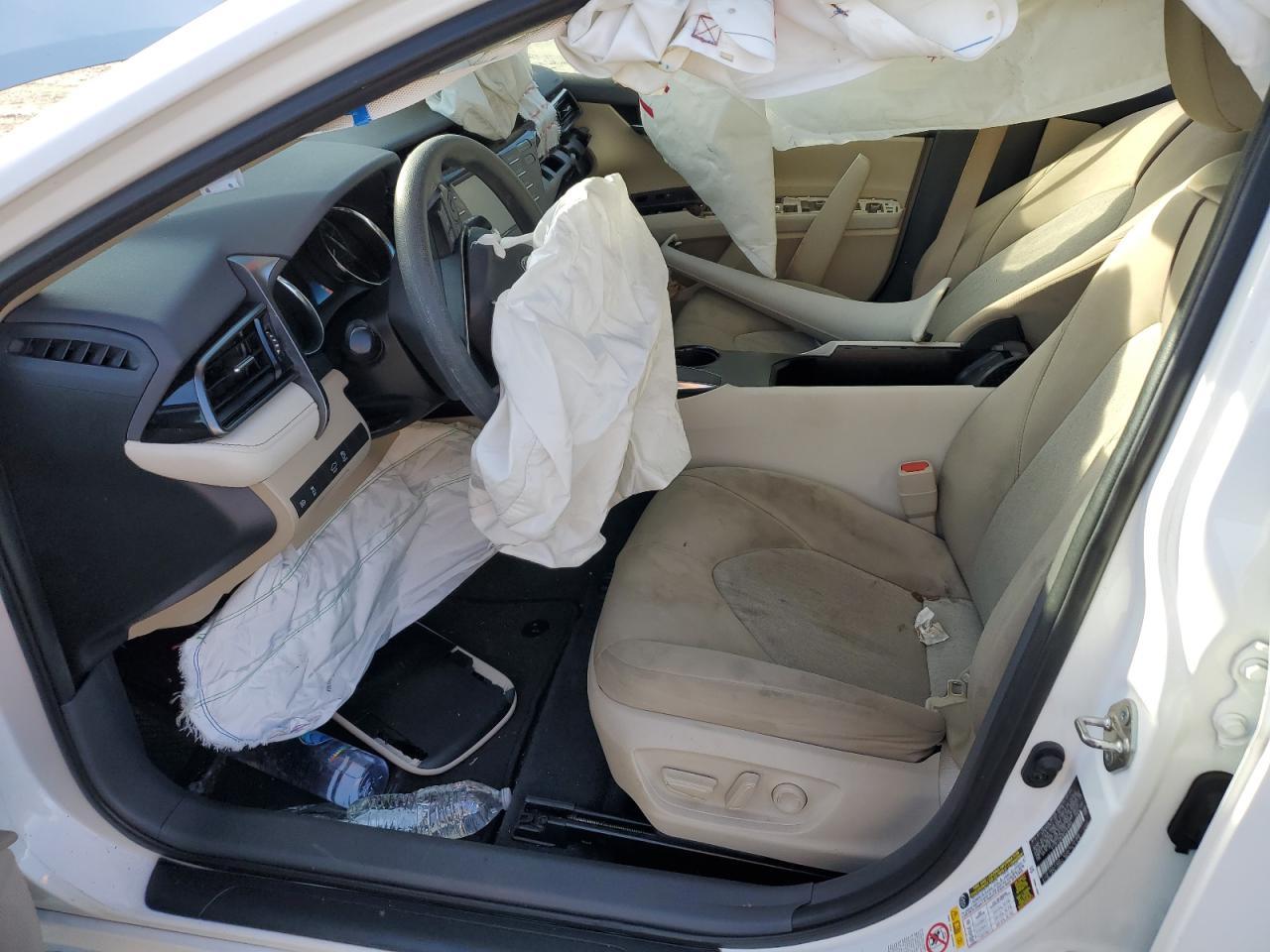 2019 TOYOTA CAMRY L - Image 7