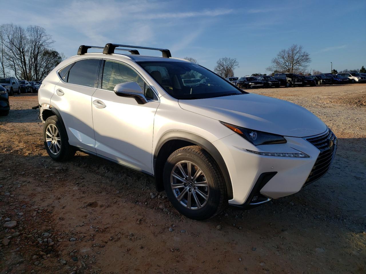 2020 LEXUS NX 300 - Фото 4
