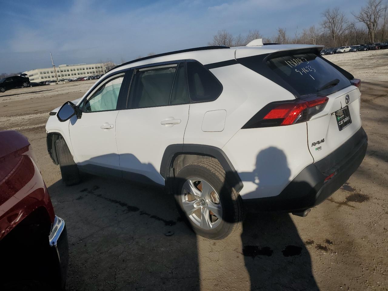 2020 TOYOTA RAV4 XLE - Image 2