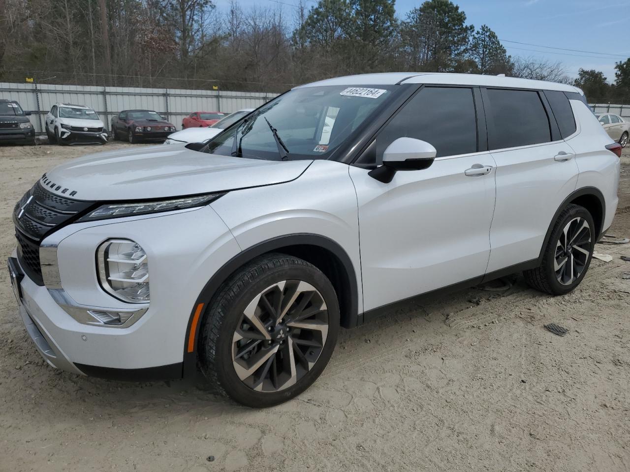 2022 MITSUBISHI OUTLANDER car image