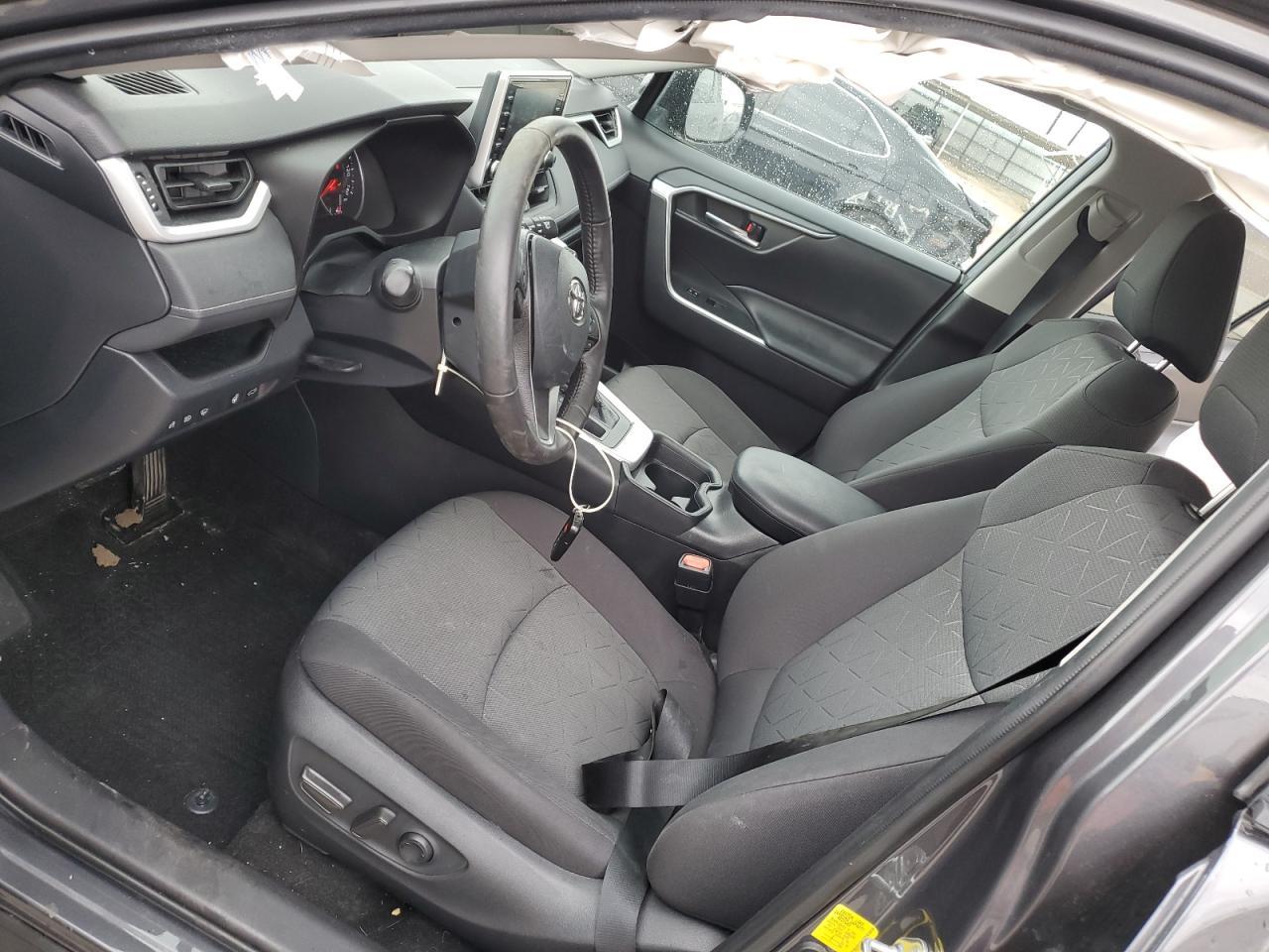 2020 TOYOTA RAV4 XLE - Фото 7