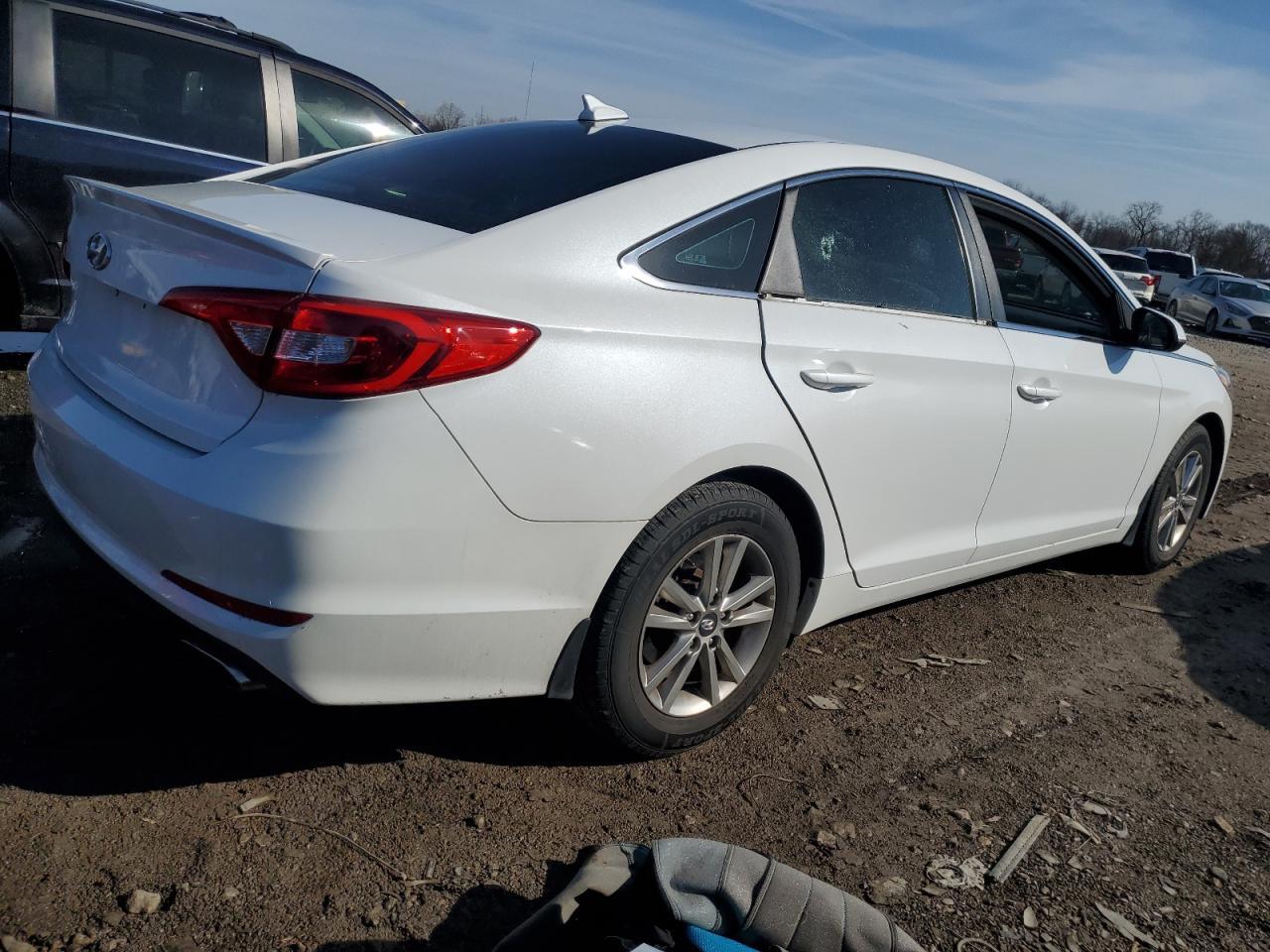 2017 HYUNDAI SONATA SE - Фото 3