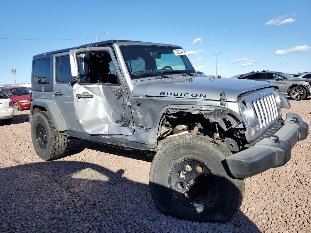 2015 JEEP WRANGLER U - Image 4