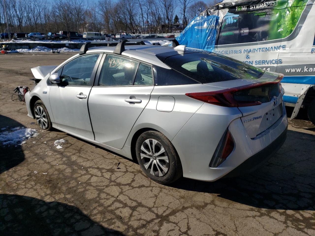 2022 TOYOTA PRIUS PRIM - Image 2