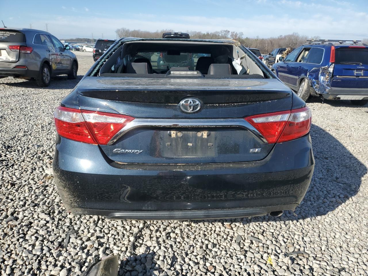 2017 TOYOTA CAMRY LE - Image 6