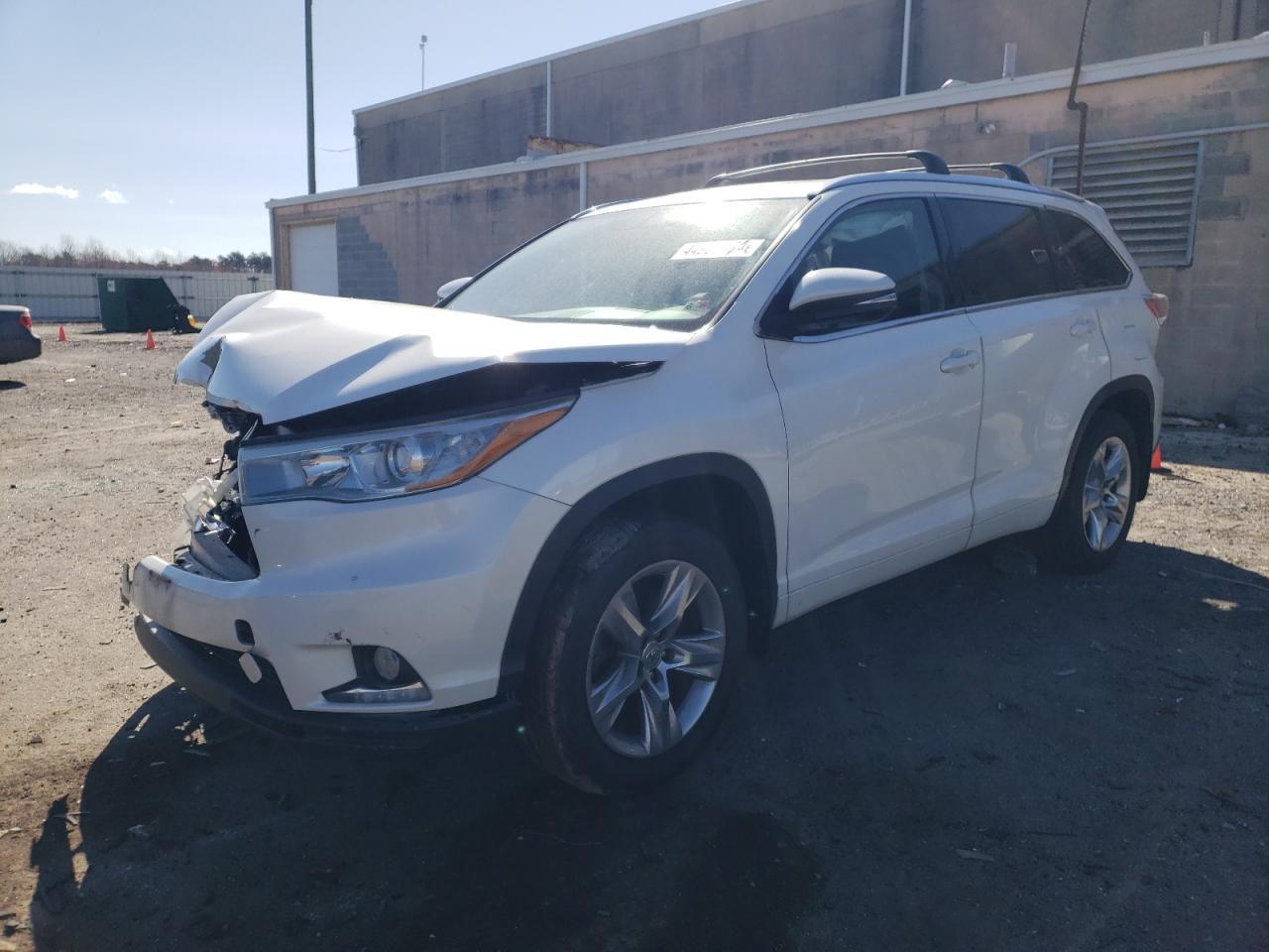 2015 TOYOTA HIGHLANDER