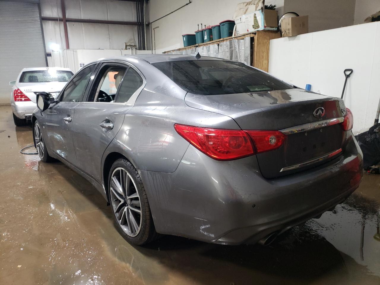 2016 INFINITI Q50 PREMIU - Image 2