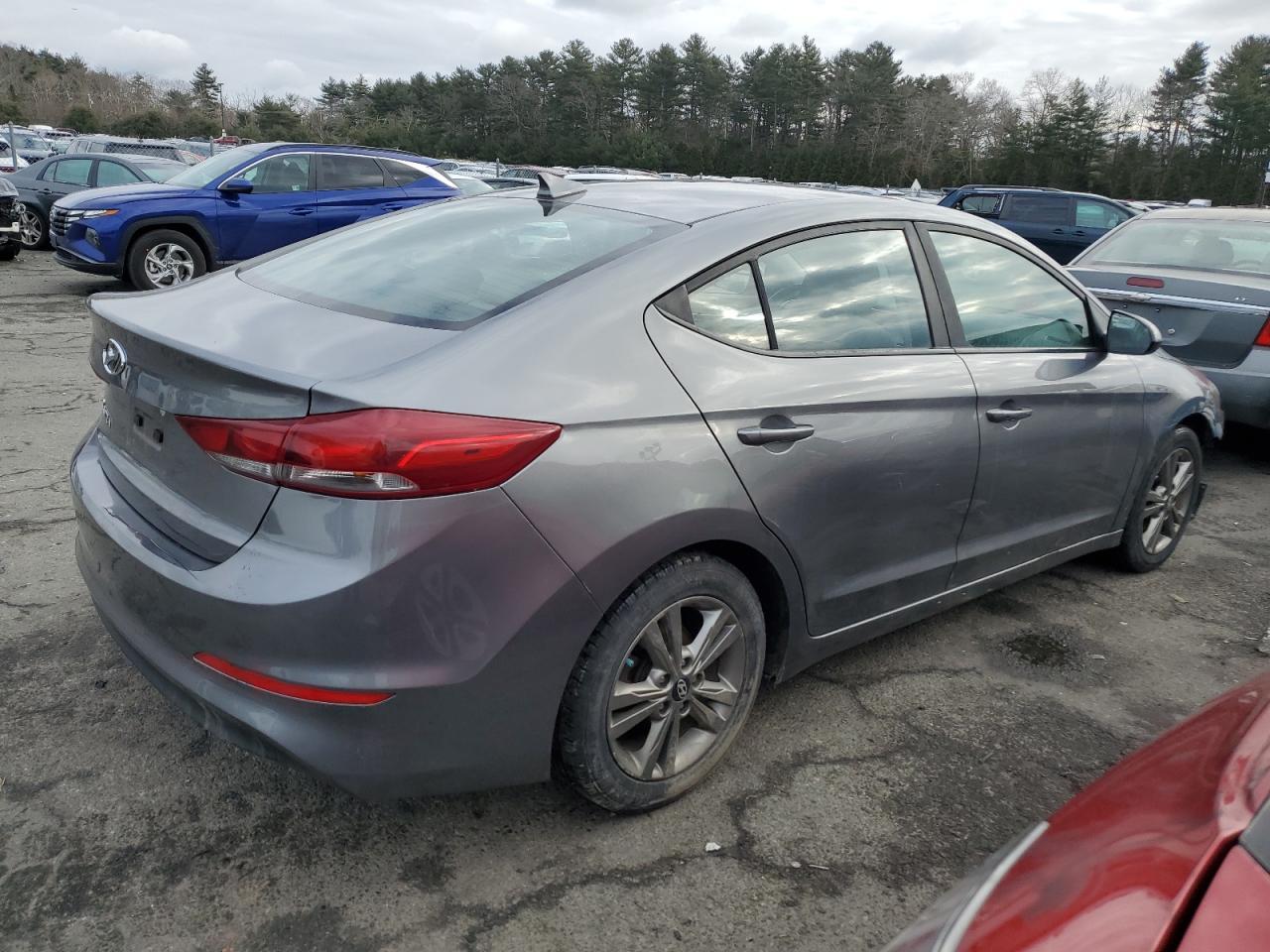 2018 HYUNDAI ELANTRA SE - Фото 3