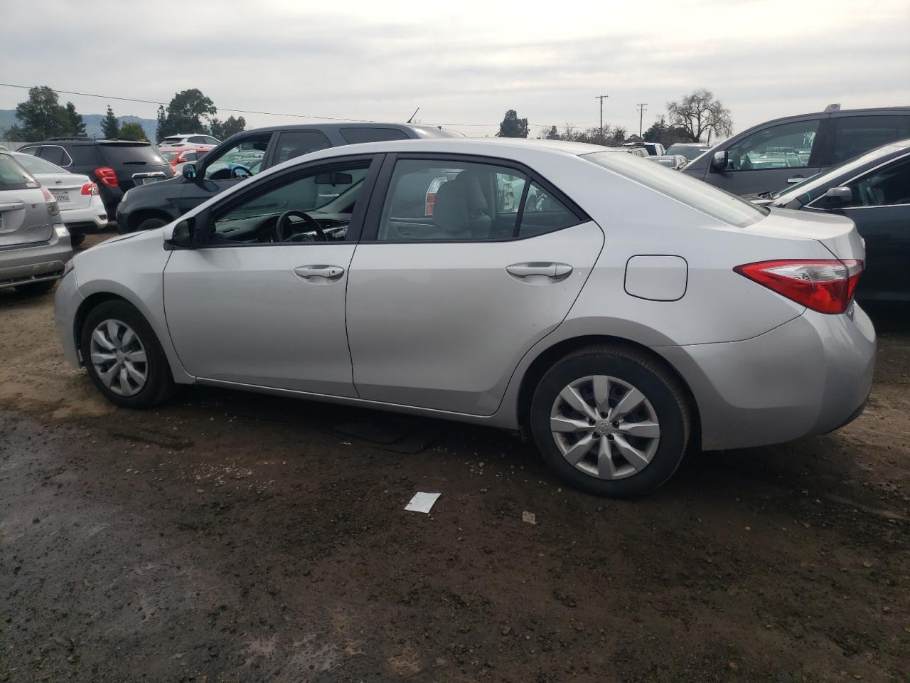 2014 TOYOTA COROLLA L - Фото 2