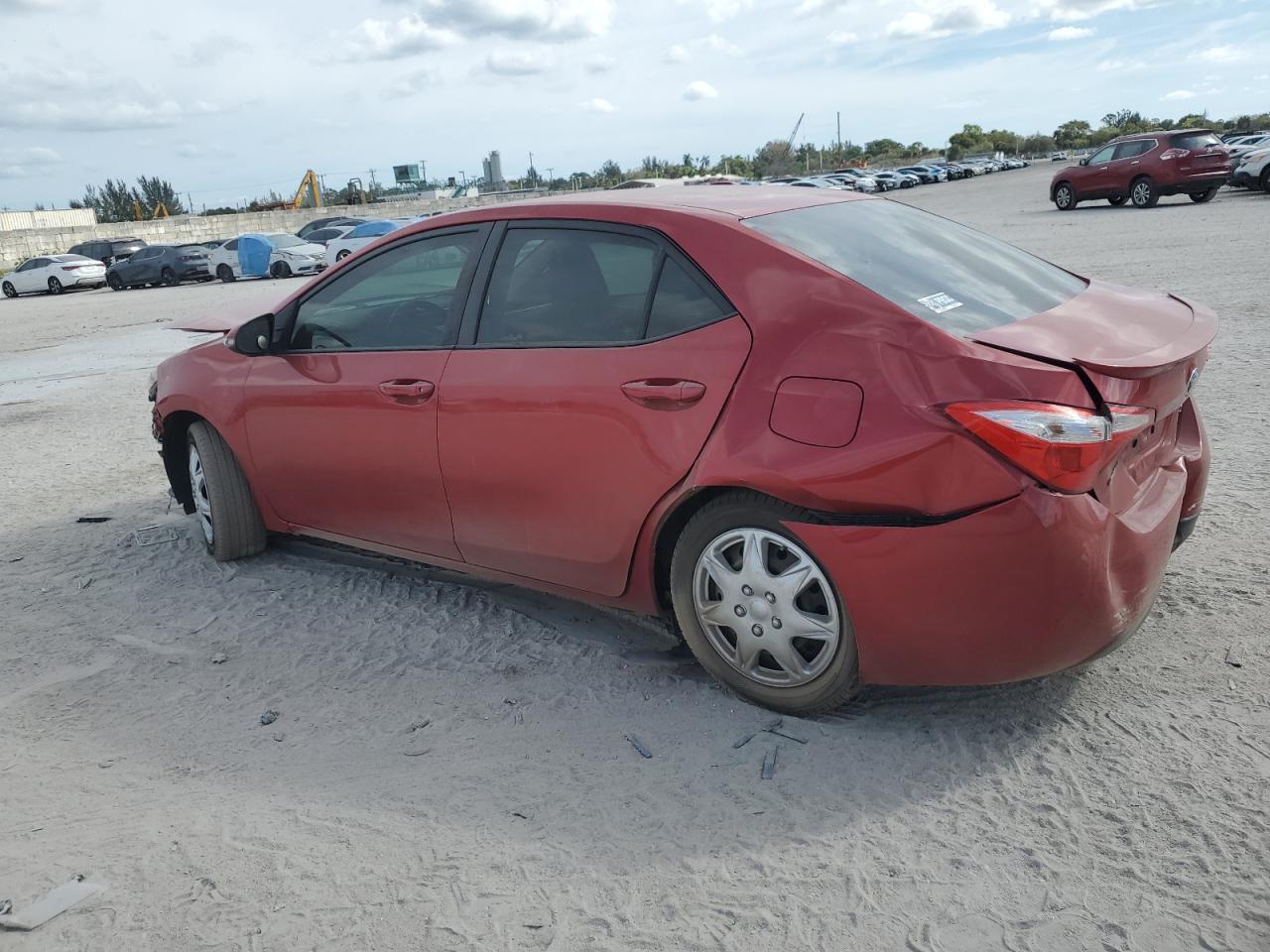 2015 TOYOTA COROLLA L - Фото 2