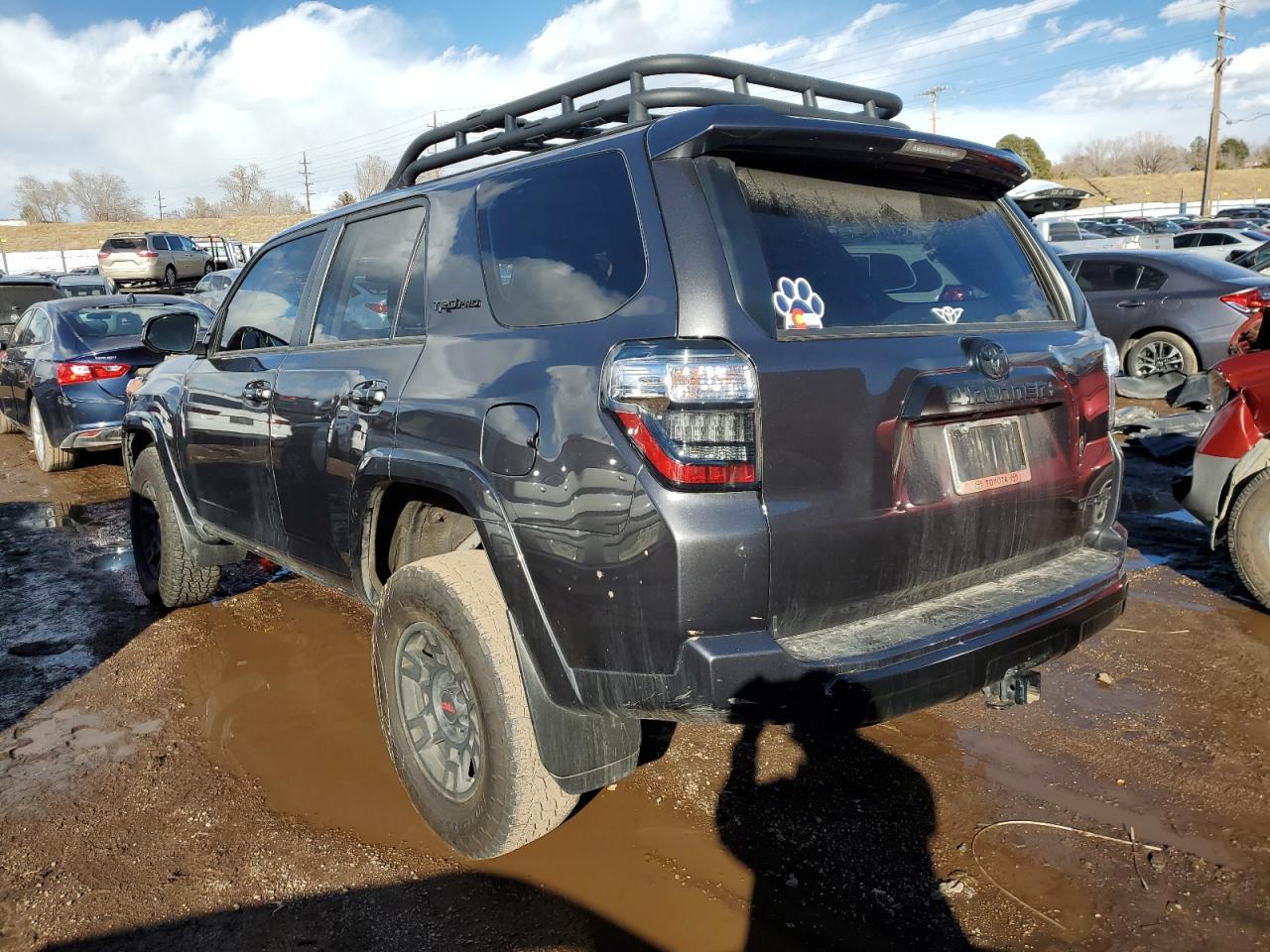 2020 TOYOTA 4RUNNER SR - Фото 2
