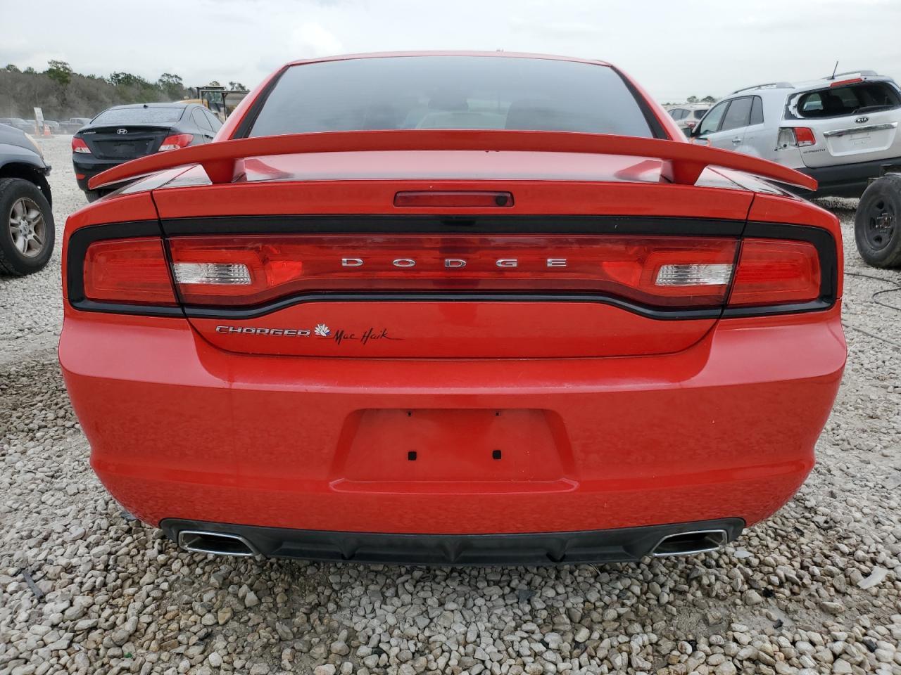 2014 DODGE CHARGER SE - Фото 6