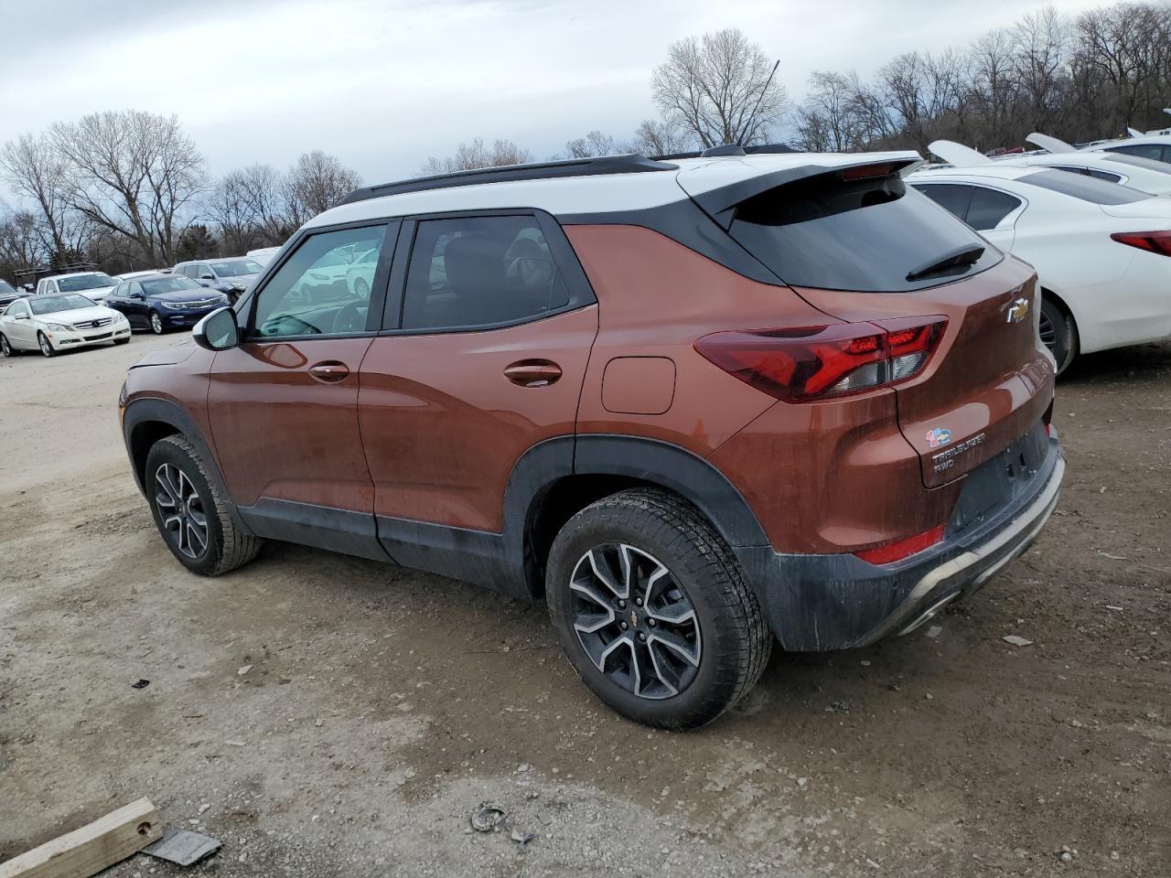 2021 CHEVROLET TRAILBLAZE - Image 2