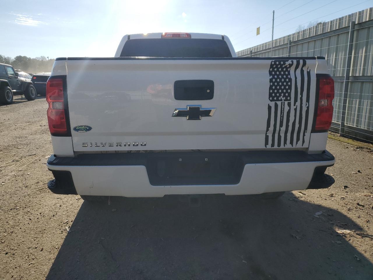 2018 CHEVROLET SILVERADO - Фото 6