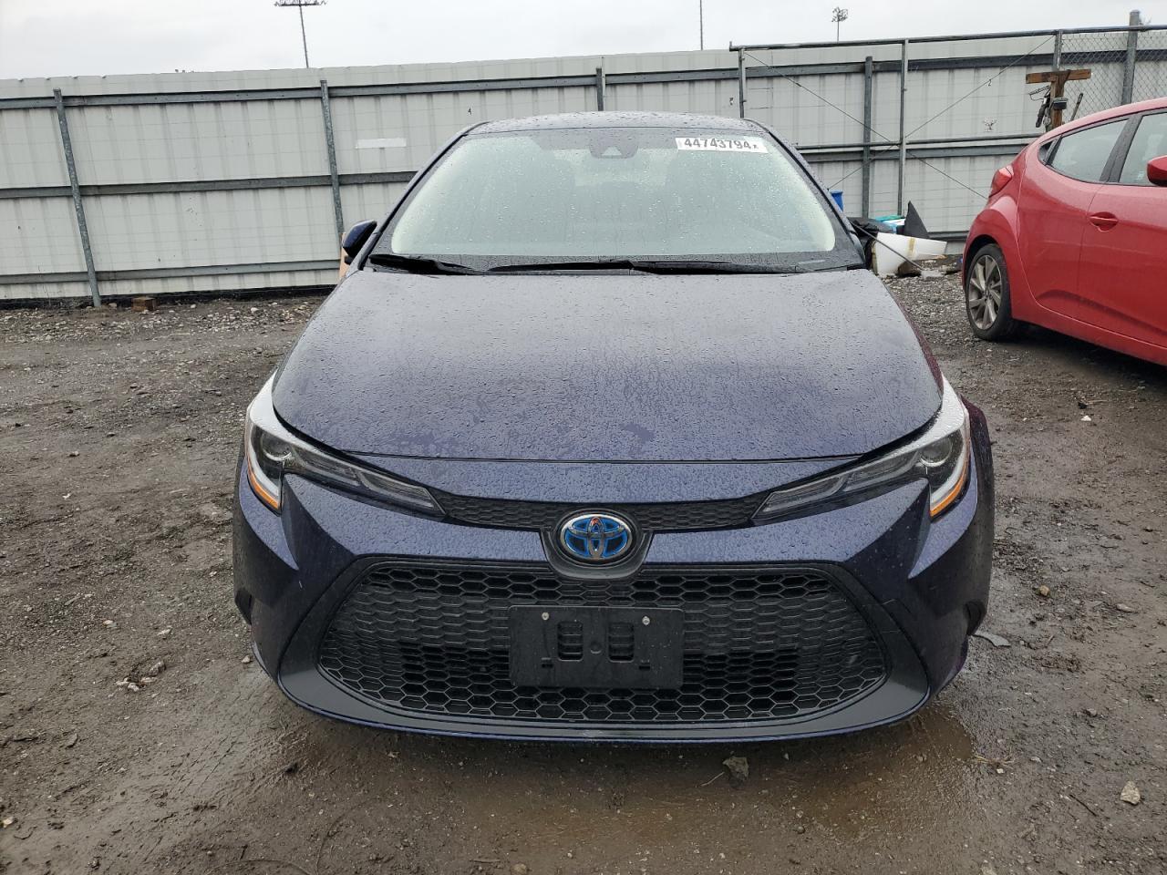 2022 TOYOTA COROLLA LE - Фото 5