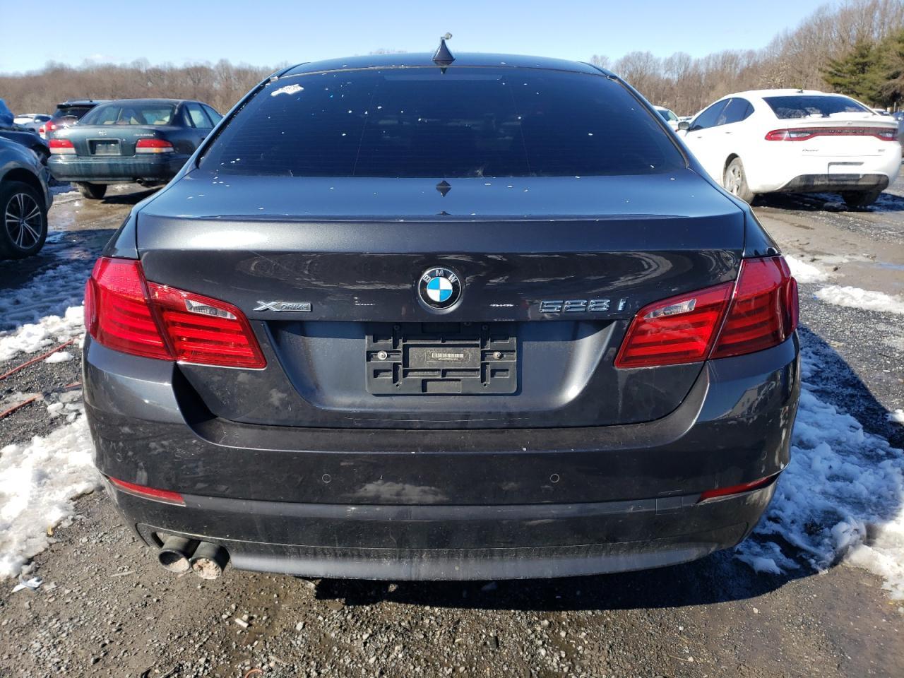2013 BMW 528 XI - Image 6