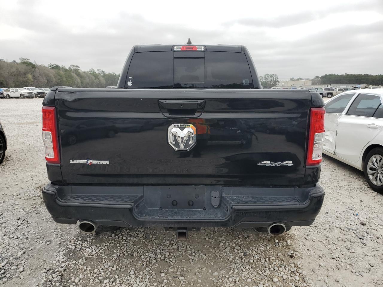 2019 RAM 1500 BIG H - Фото 6