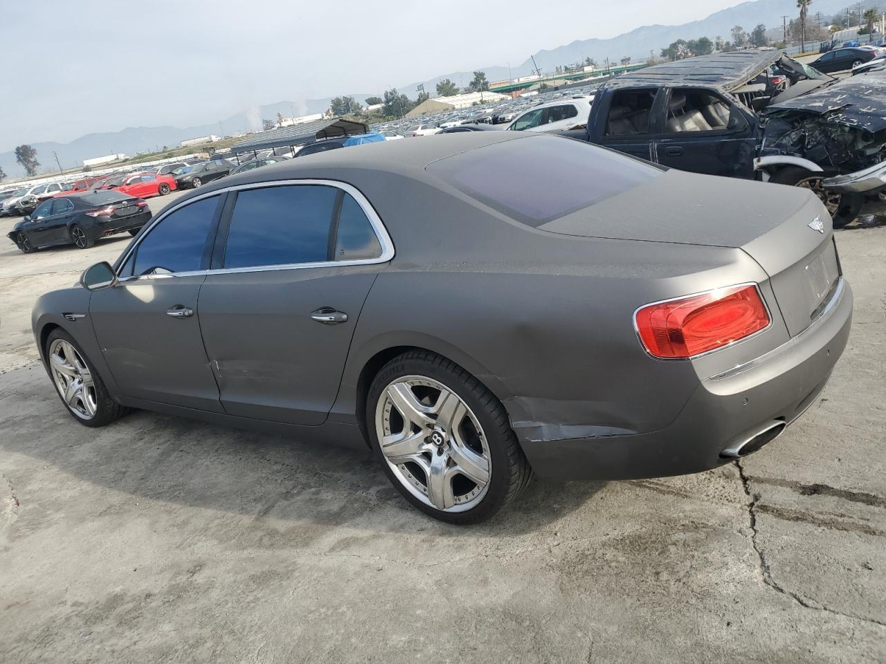 2014 BENTLEY FLYING SPU - Фото 2