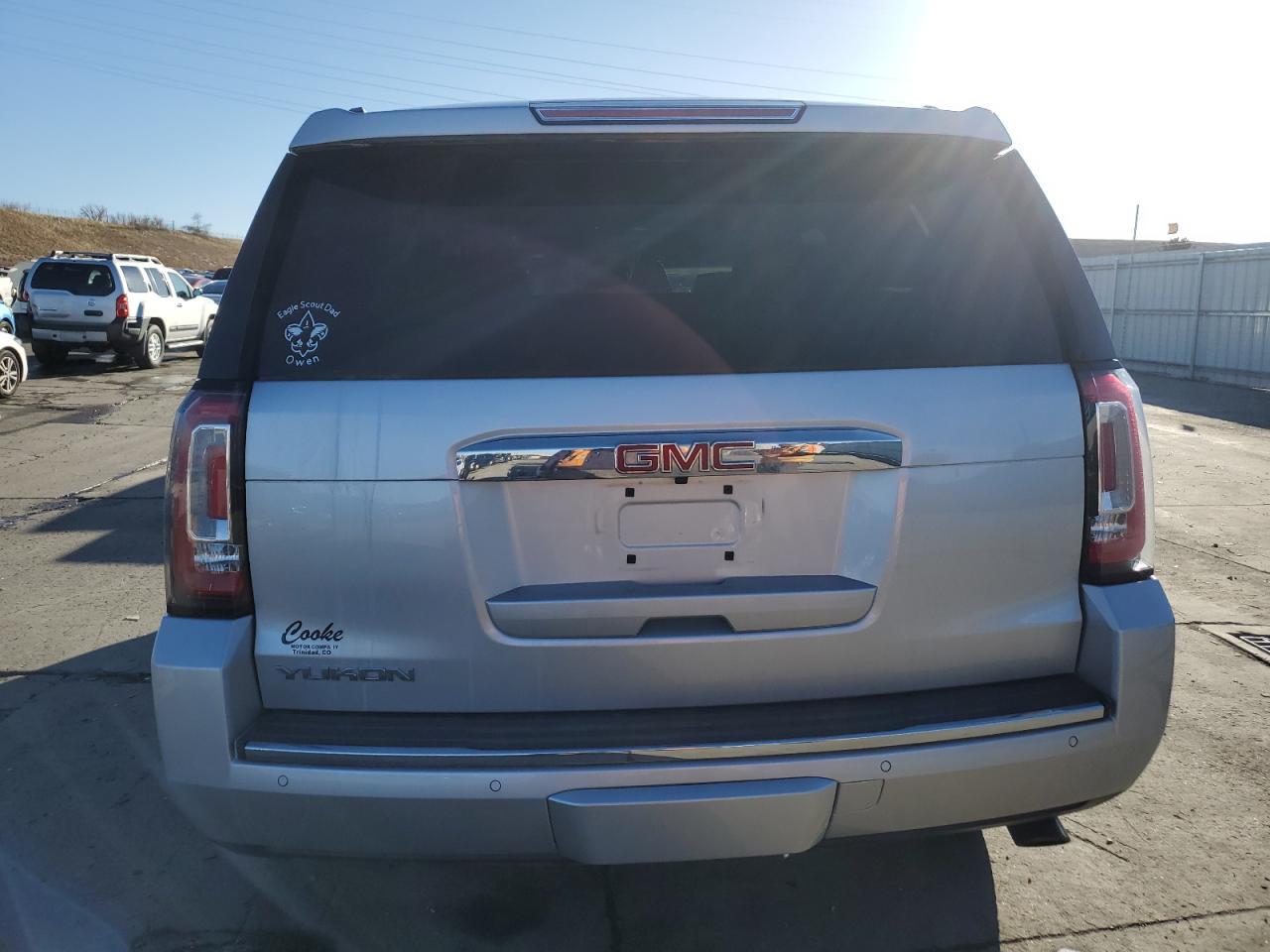 2017 GMC YUKON DENA - Фото 6