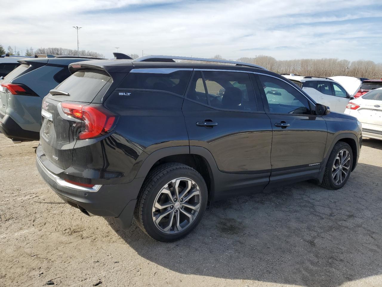 2018 GMC TERRAIN SL - Image 3