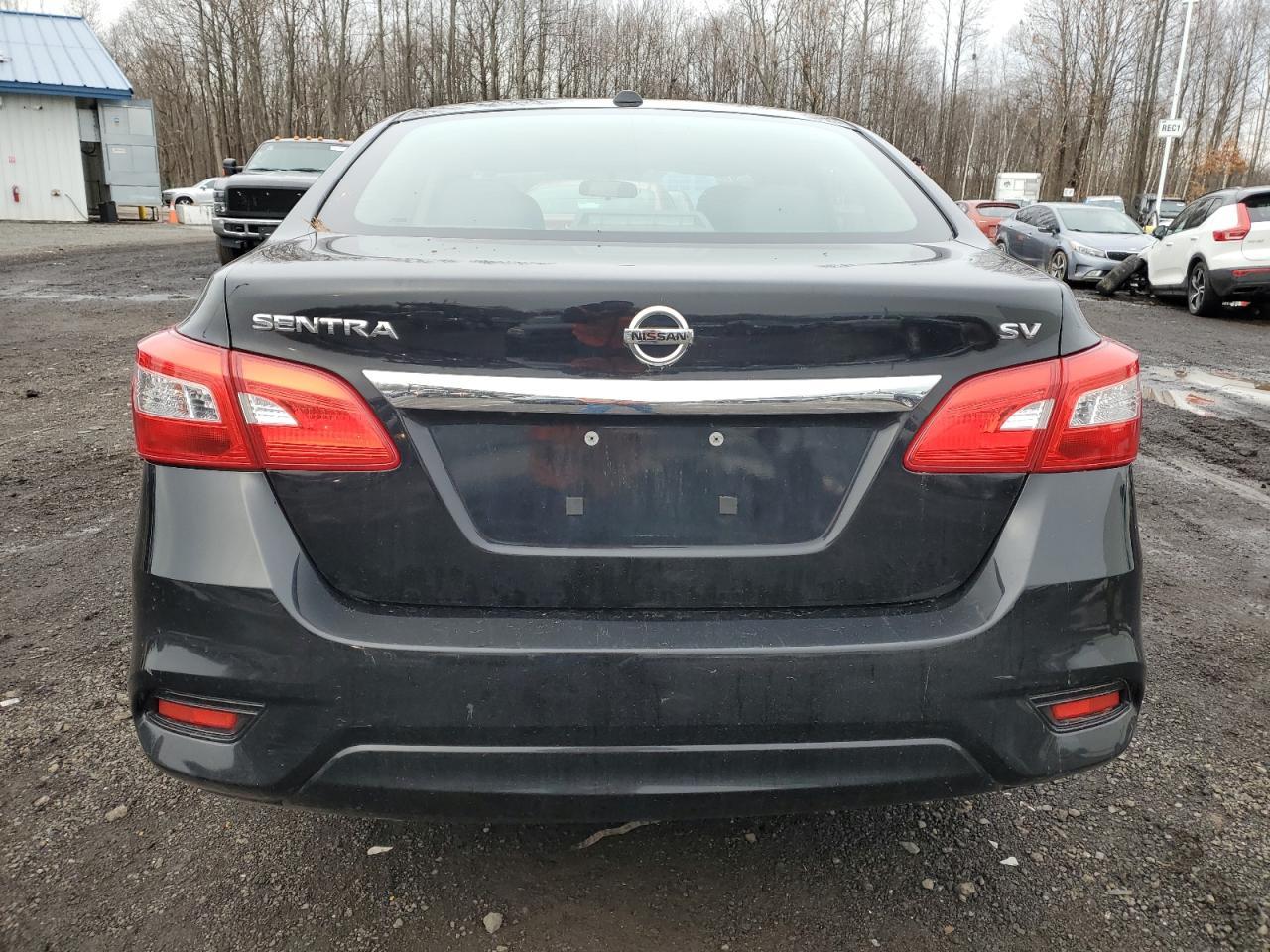 2017 NISSAN SENTRA S - Фото 6