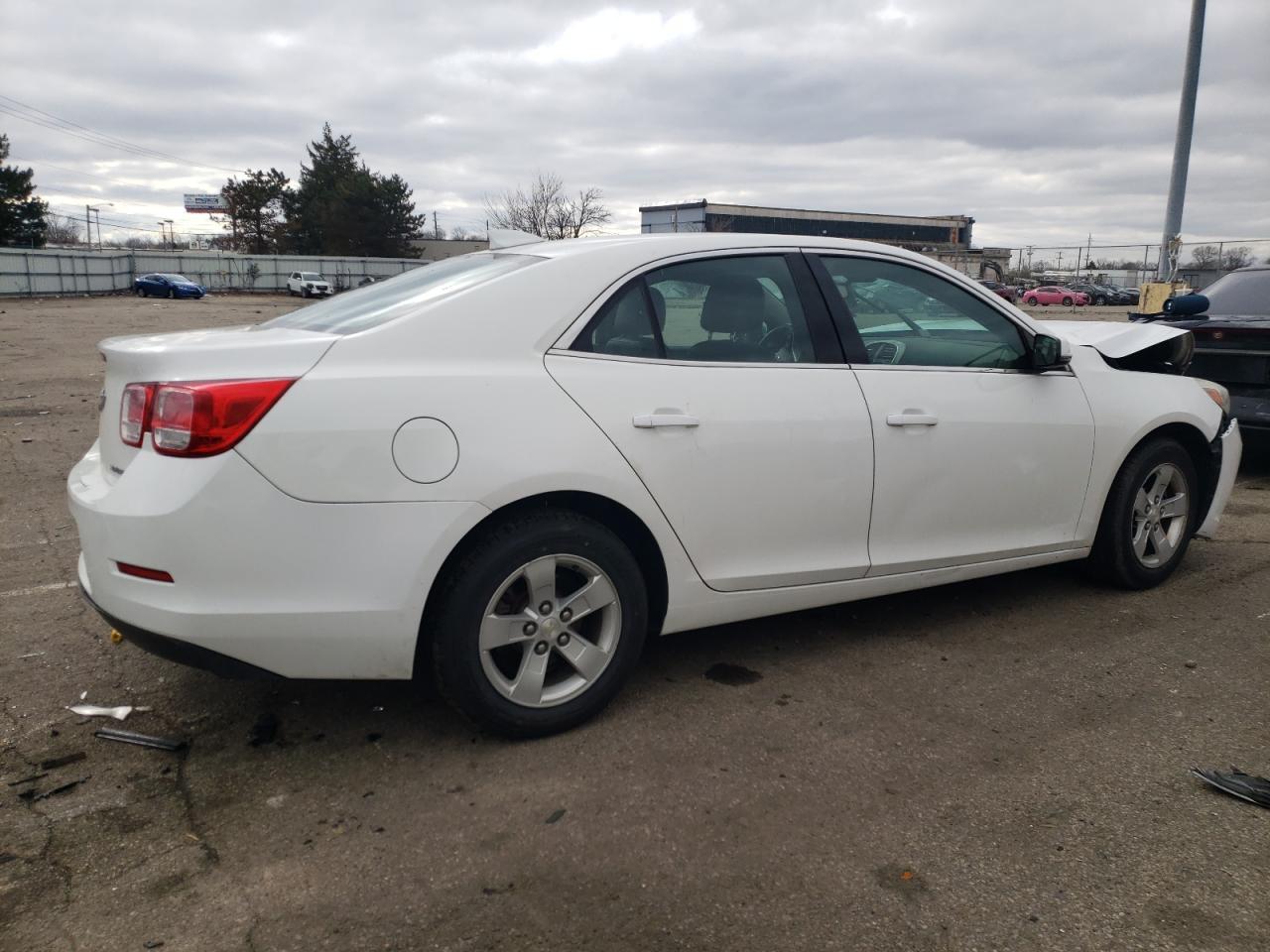 2015 CHEVROLET MALIBU 1LT - Фото 3