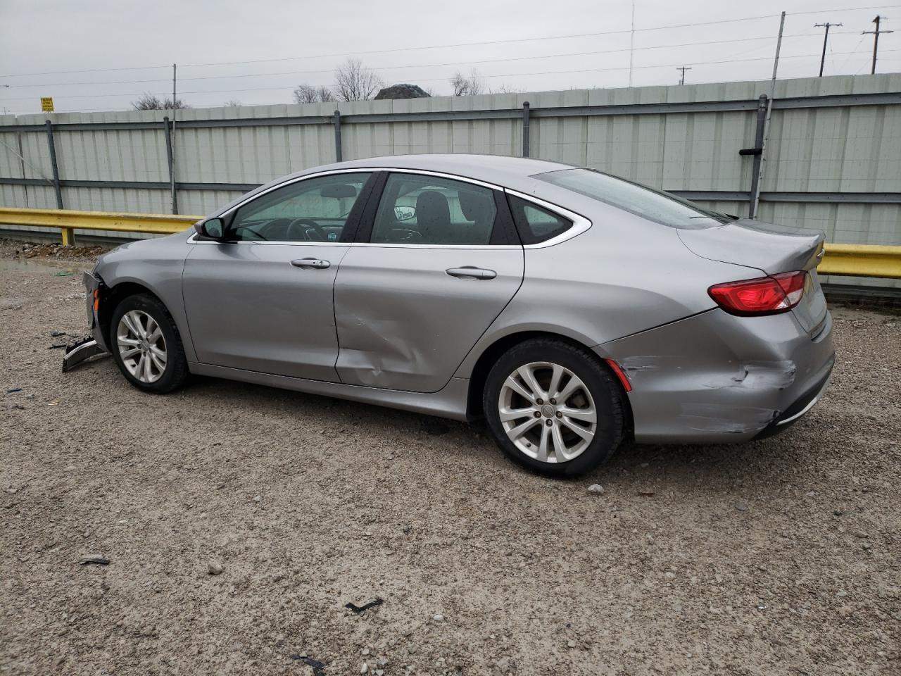 2015 CHRYSLER 200 LIMITE - Image 2