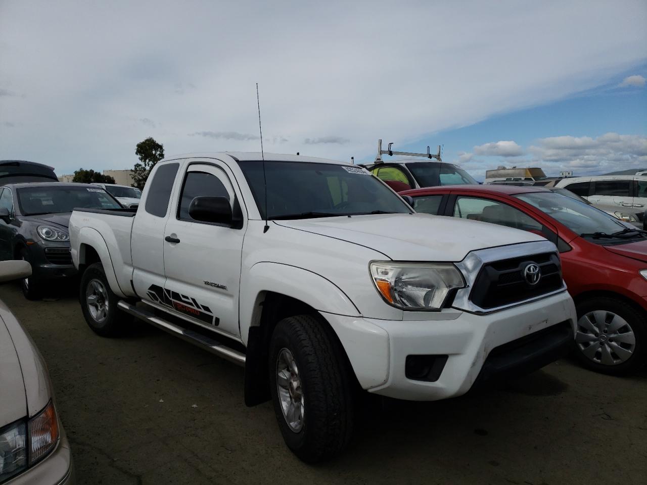 2015 TOYOTA TACOMA ACC - Фото 4