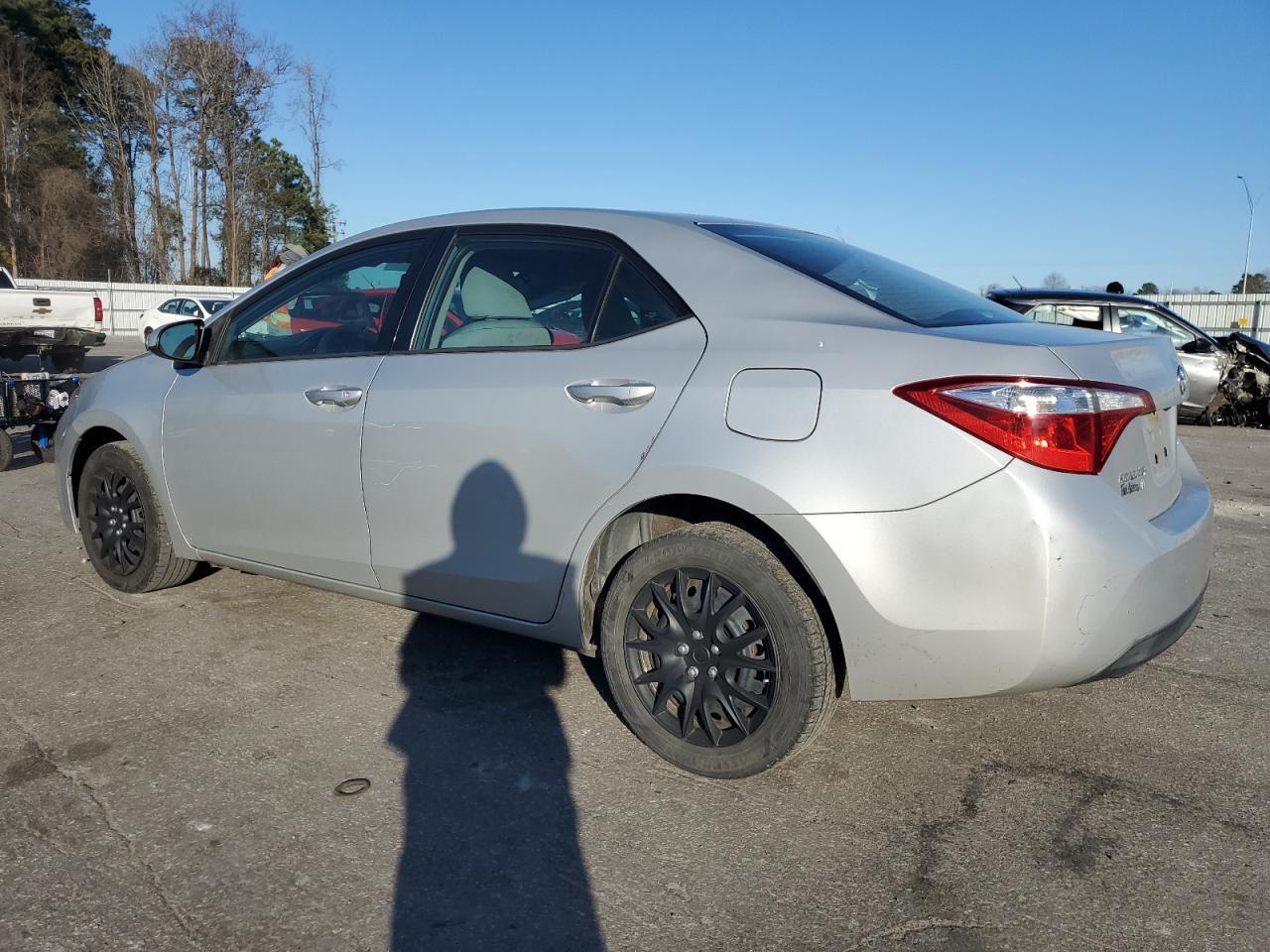 2014 TOYOTA COROLLA L - Image 2