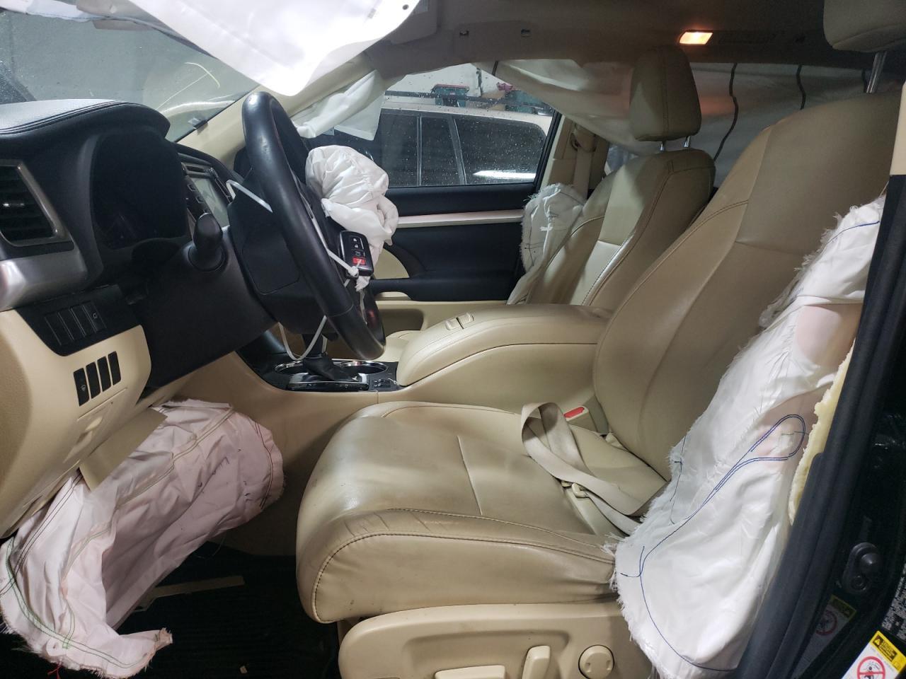 2014 TOYOTA HIGHLANDER - Фото 7