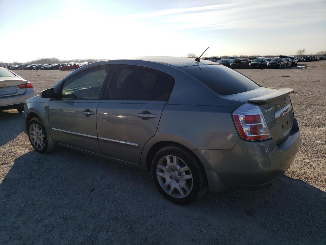 2012 NISSAN SENTRA 2.0 - Фото 2