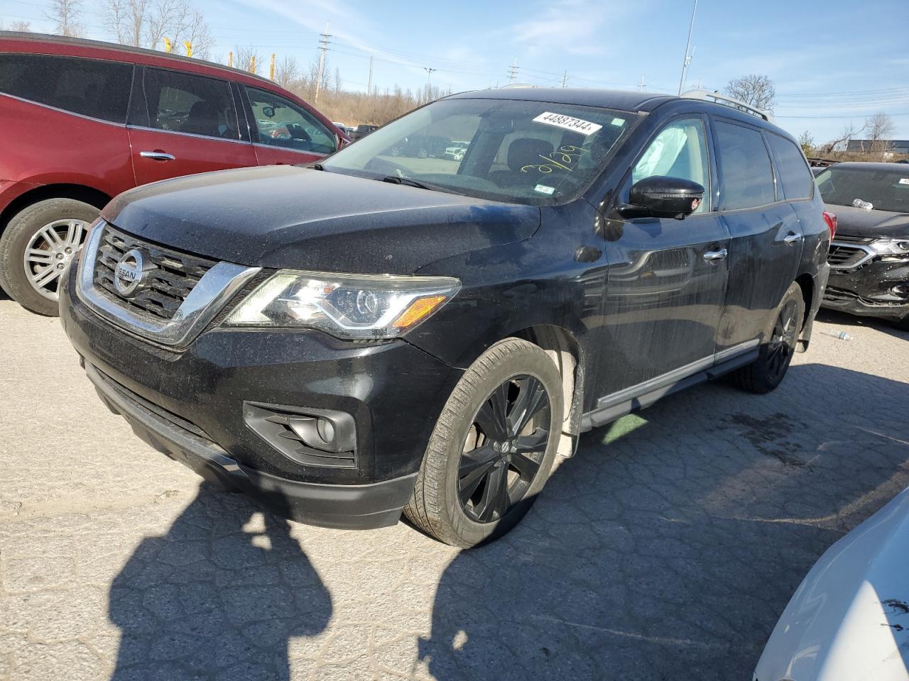 2017 NISSAN PATHFINDER