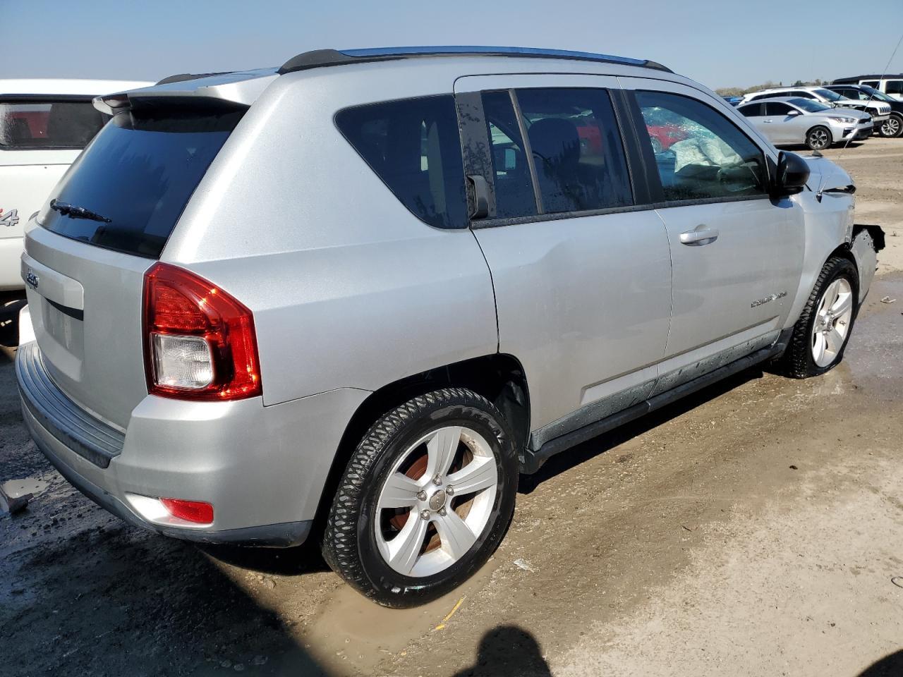 2011 JEEP COMPASS SP - Image 3