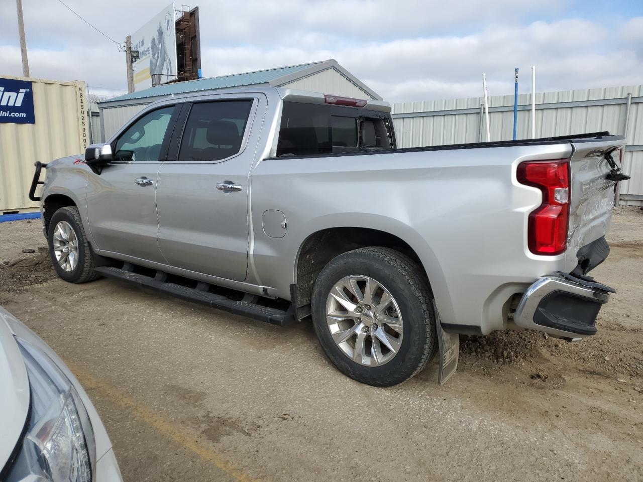 2019 CHEVROLET SILVERADO - Фото 2