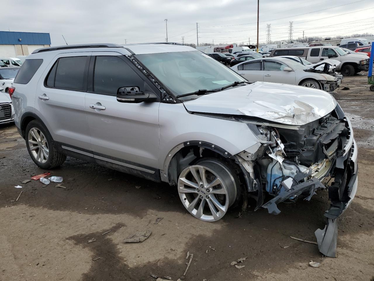 2018 FORD EXPLORER X - Image 4