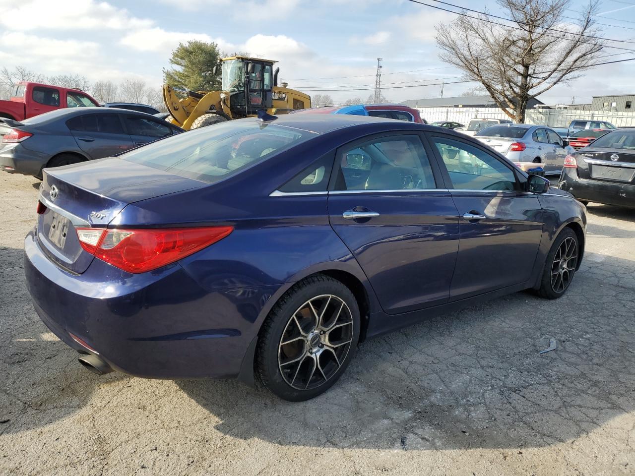 2011 HYUNDAI SONATA SE - Фото 3