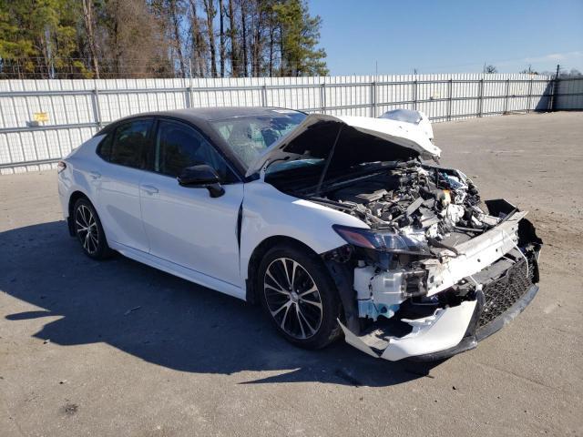 2020 Toyota Camry Se - Фото 4